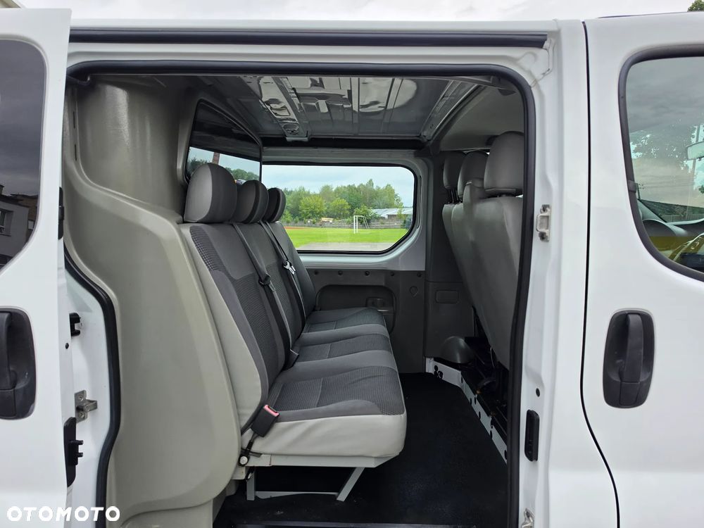 Opel Vivaro brygadówka - 16