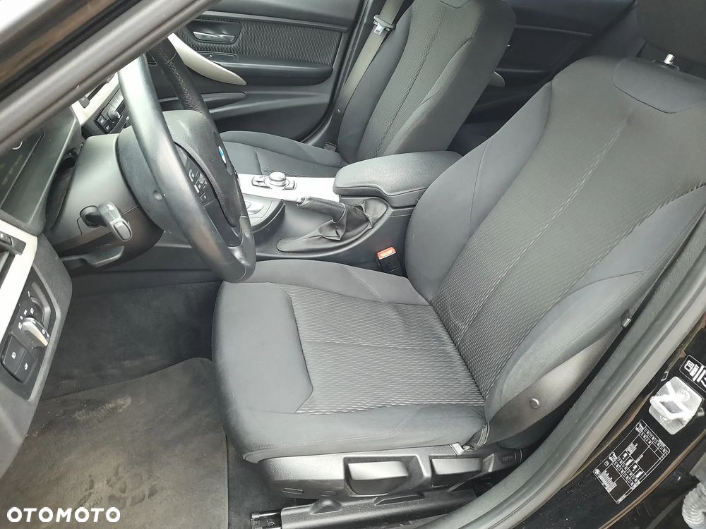 BMW Seria 3 316d Sport Line Shadow - 6