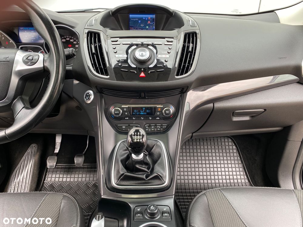 Ford Kuga 2.0 TDCi 4x4 Titanium - 18