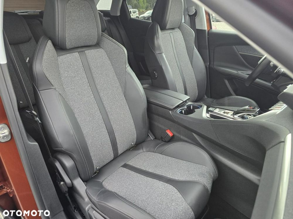 Peugeot 3008 - 15