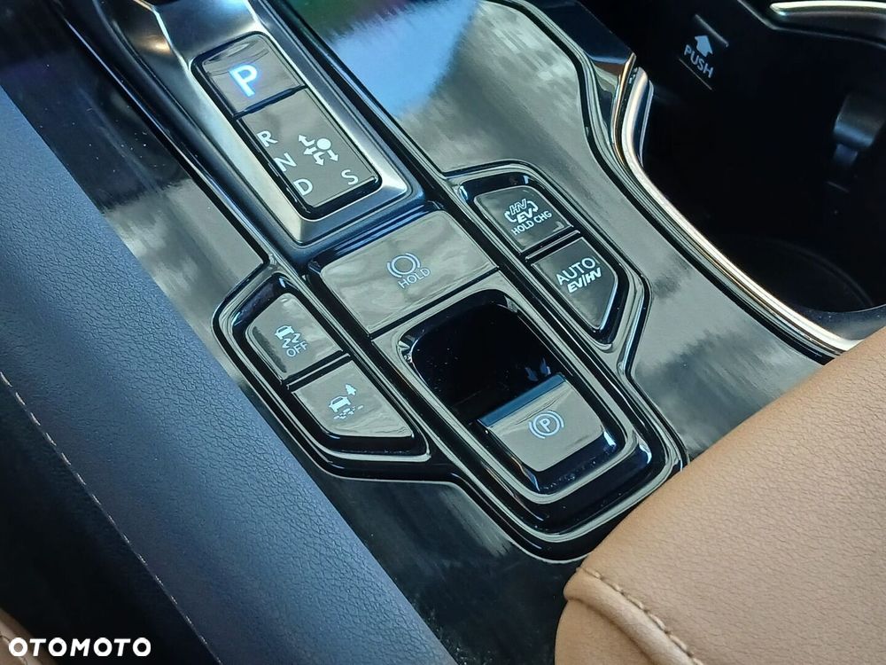 Lexus RX 450h+ Prestige - 25