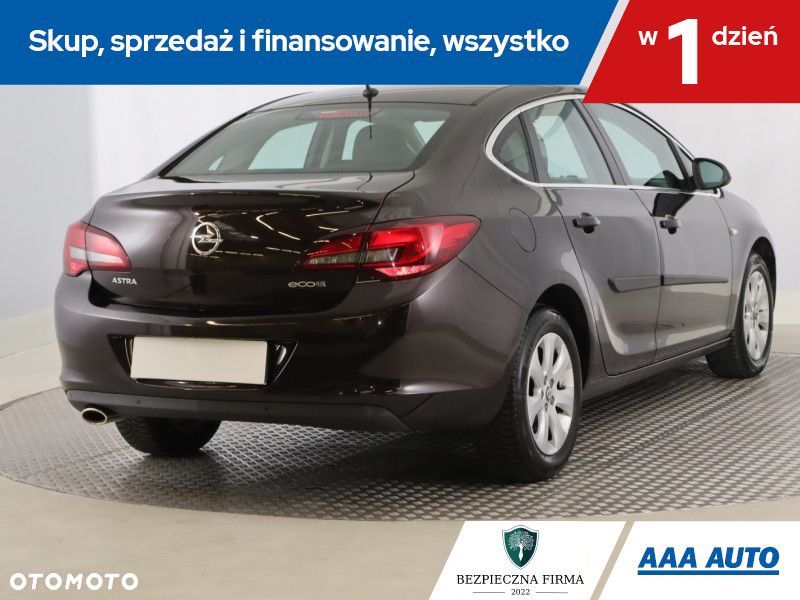 Opel Astra - 7