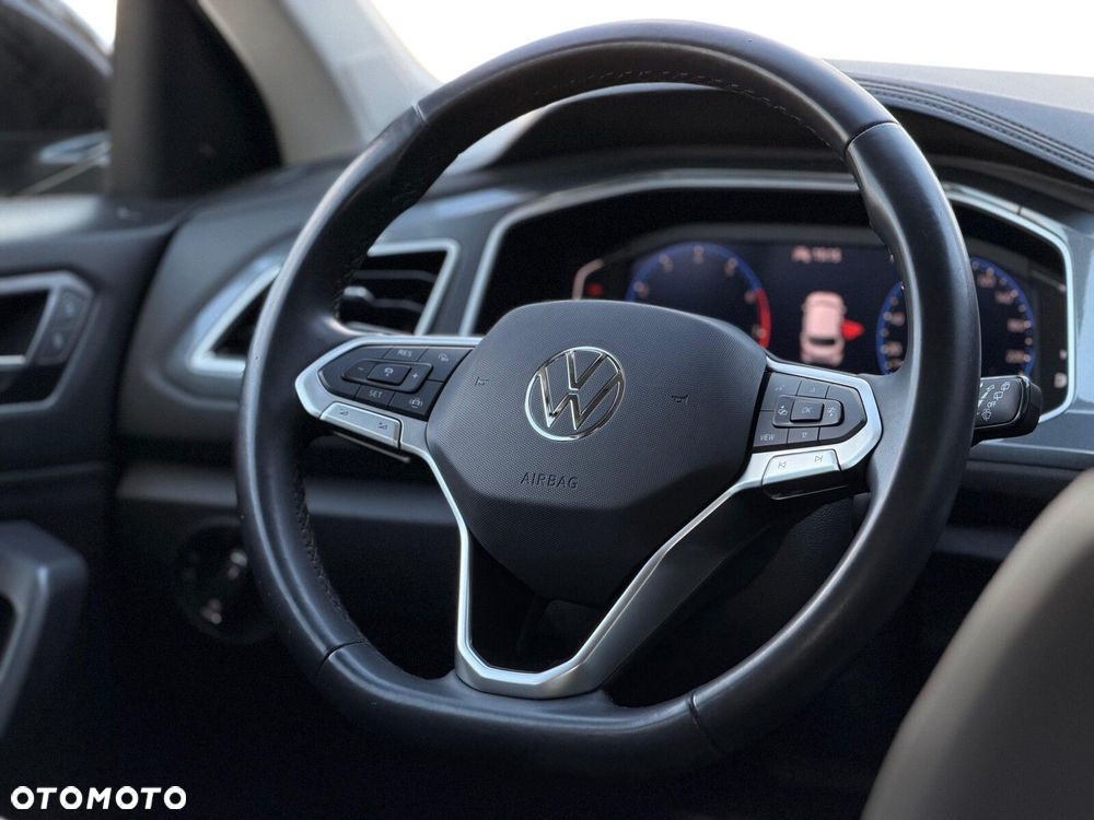 Volkswagen T-Roc 1.5 TSI Style DSG - 23