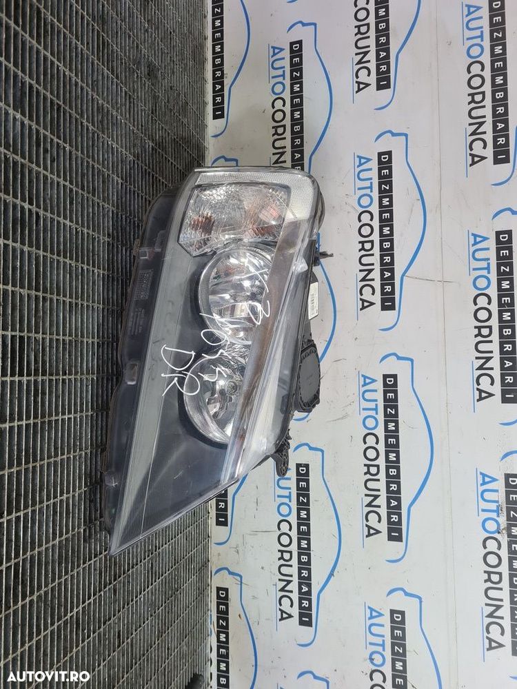 Far Dreapta BMW X3 F25 2010 - 2014 SUV 4 Usi (1044) Fara xenon - 1
