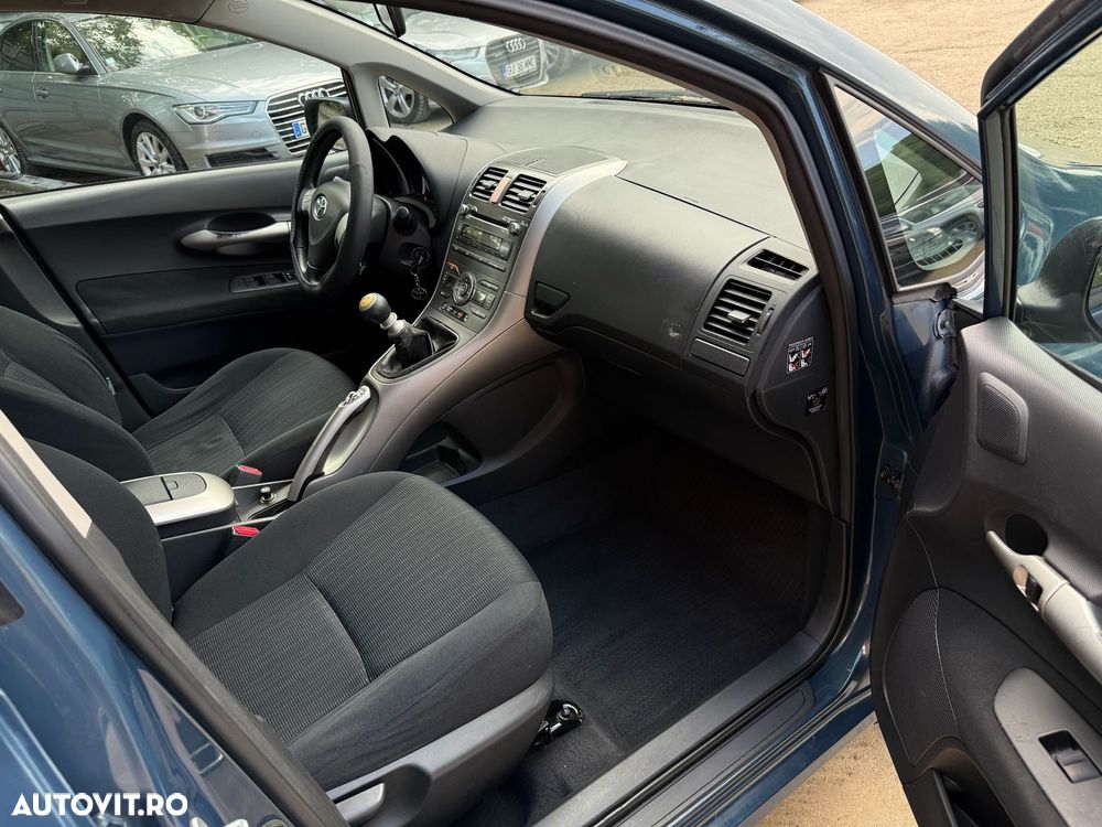 Toyota Auris - 6