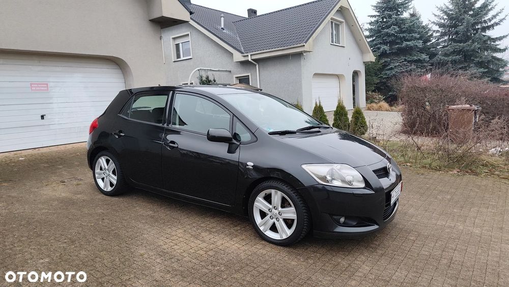 Toyota Auris 2.2 D-4D D-CAT - 30