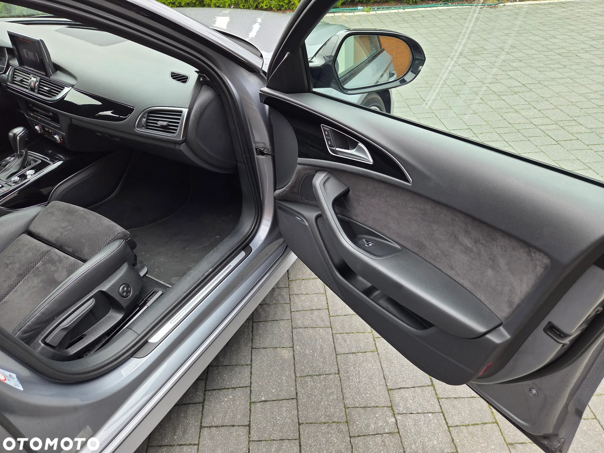 Audi A6 Avant 2.0 TDI Ultra S tronic - 14