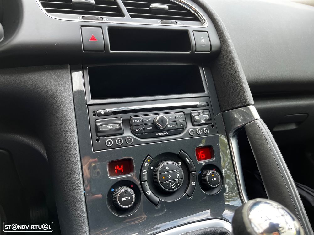 Peugeot 3008 1.6 BlueHDi Style - 14