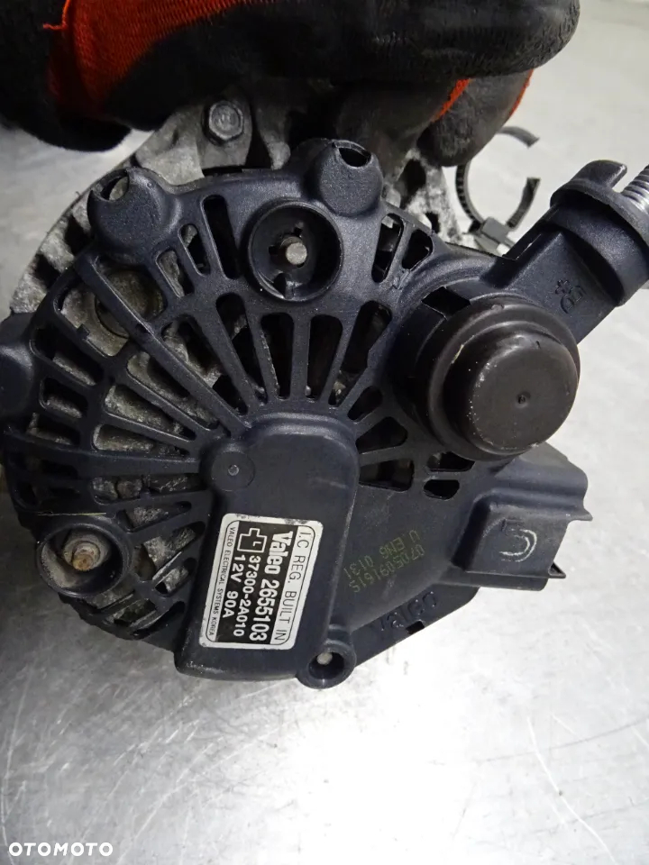 HYUNDAI GETZ LIFT 05-11 1.5CRDI ALTERNATOR 37300-2A010 - 5