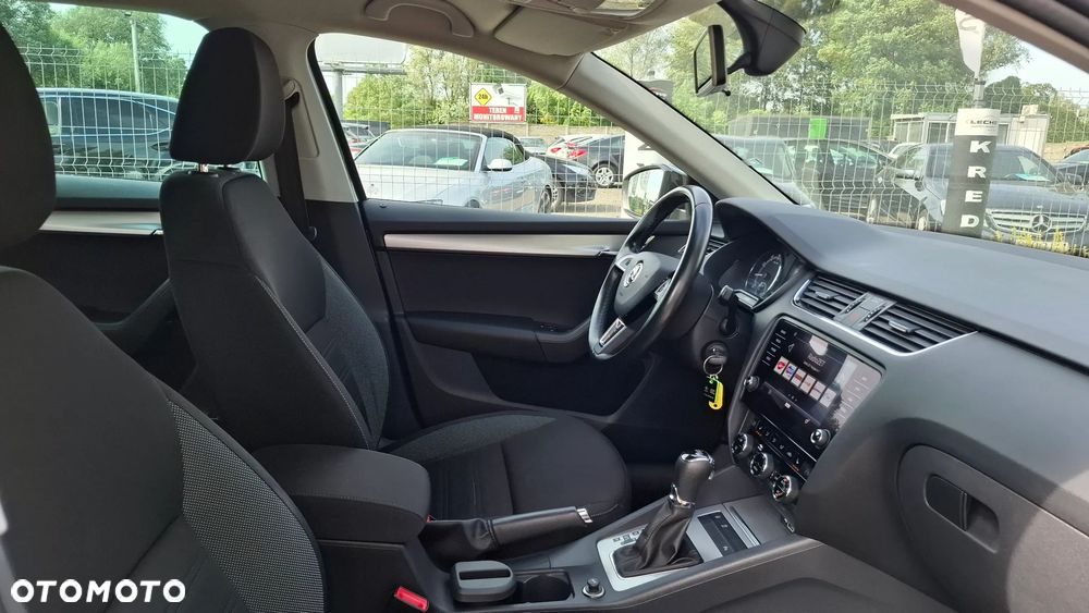 Skoda Octavia - 20