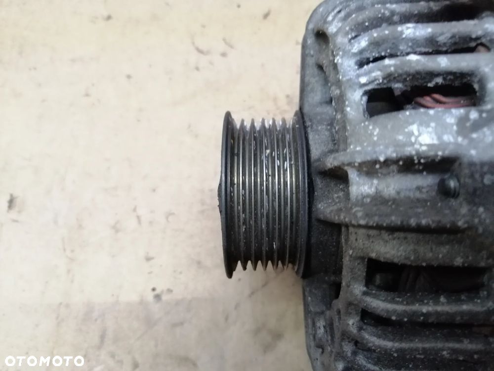 Toyota Corolla E12 1.6 VVTi alternator Bosch 80A 0124315024  27060-0D030-B - 2