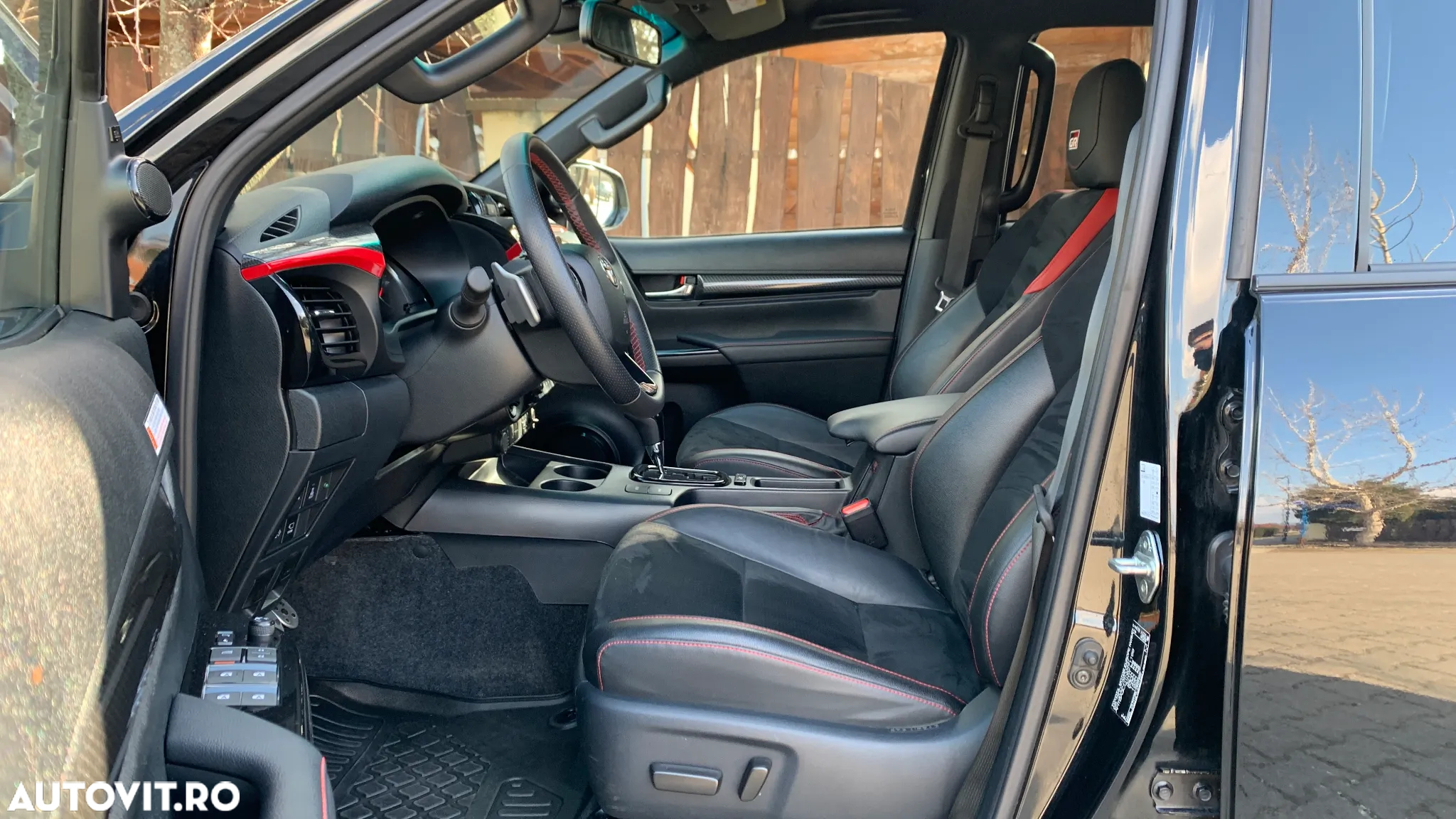 Toyota Hilux 2.8D 204CP 4x4 Double Cab AT GR Sport - 21