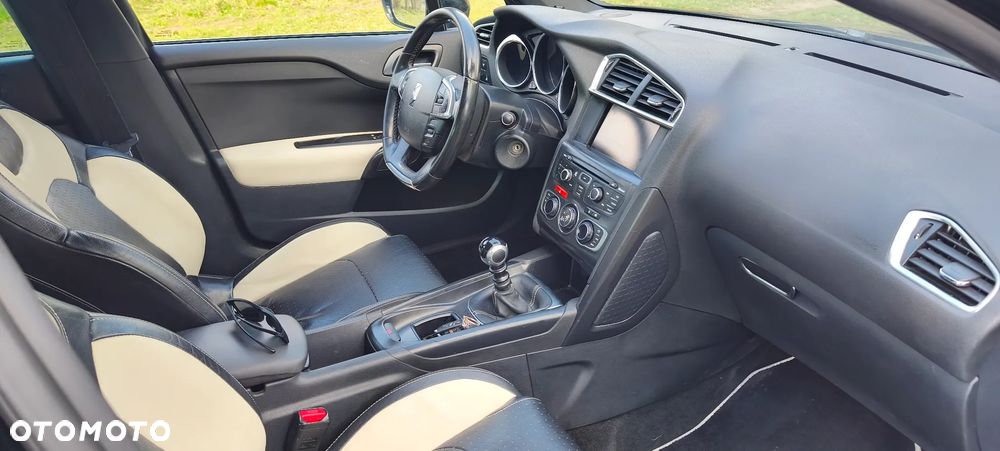 Citroën DS4 1.6 THP Pure Pearl - 10