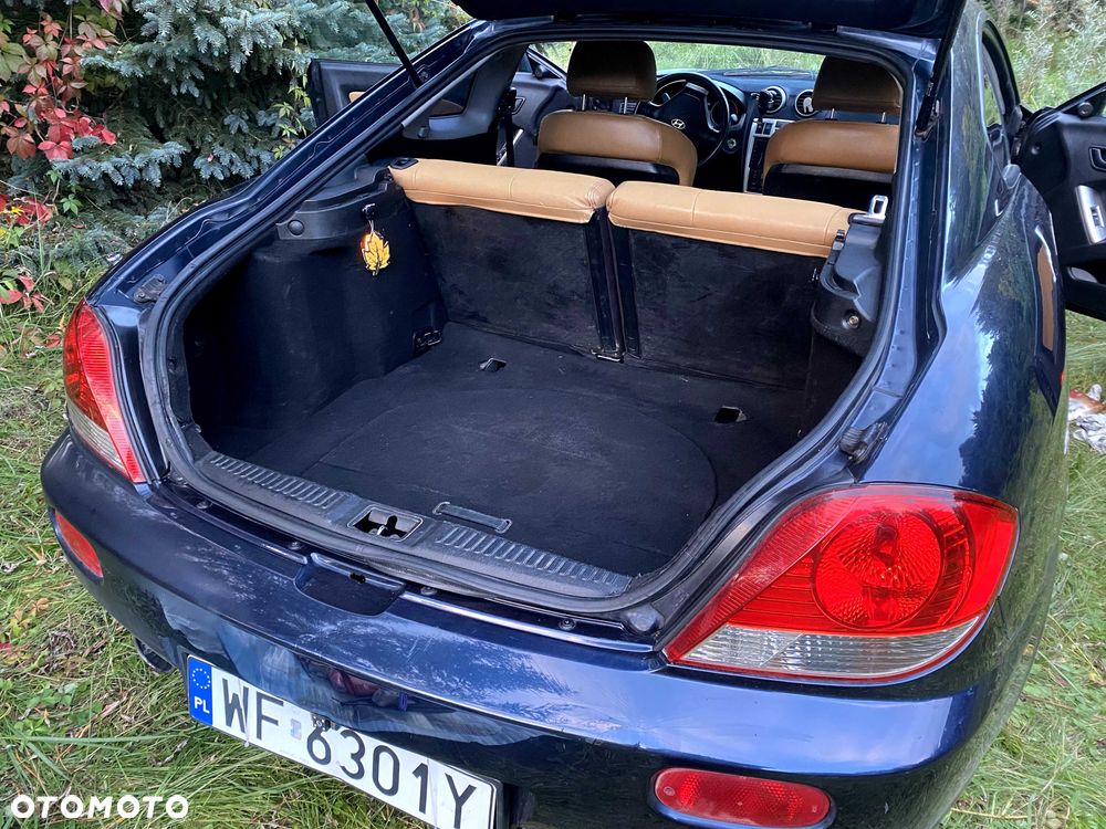 Hyundai Coupe - 4
