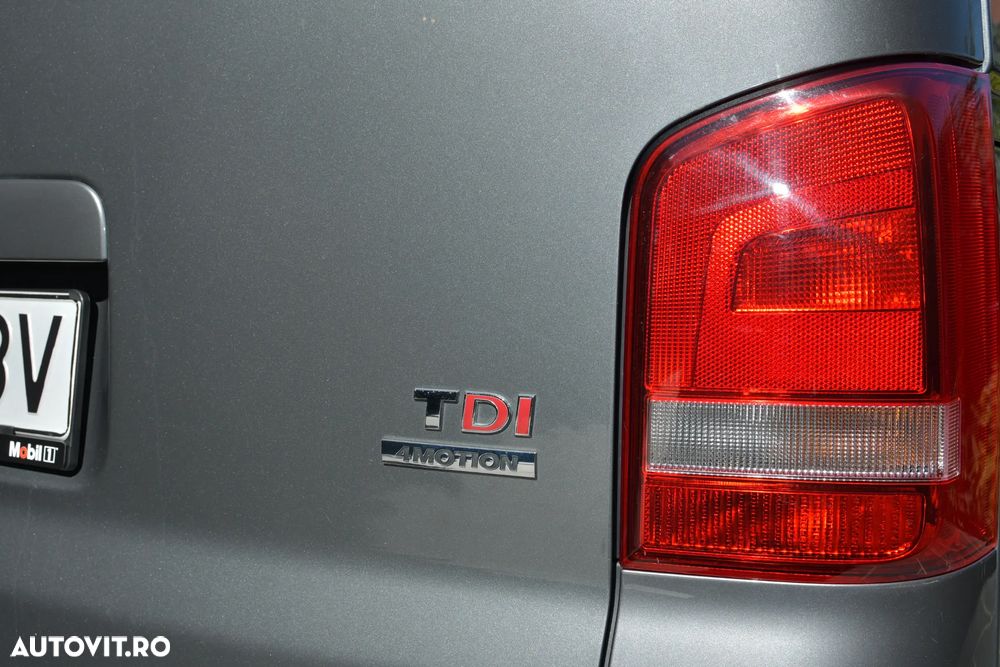 Volkswagen Caravelle - 8