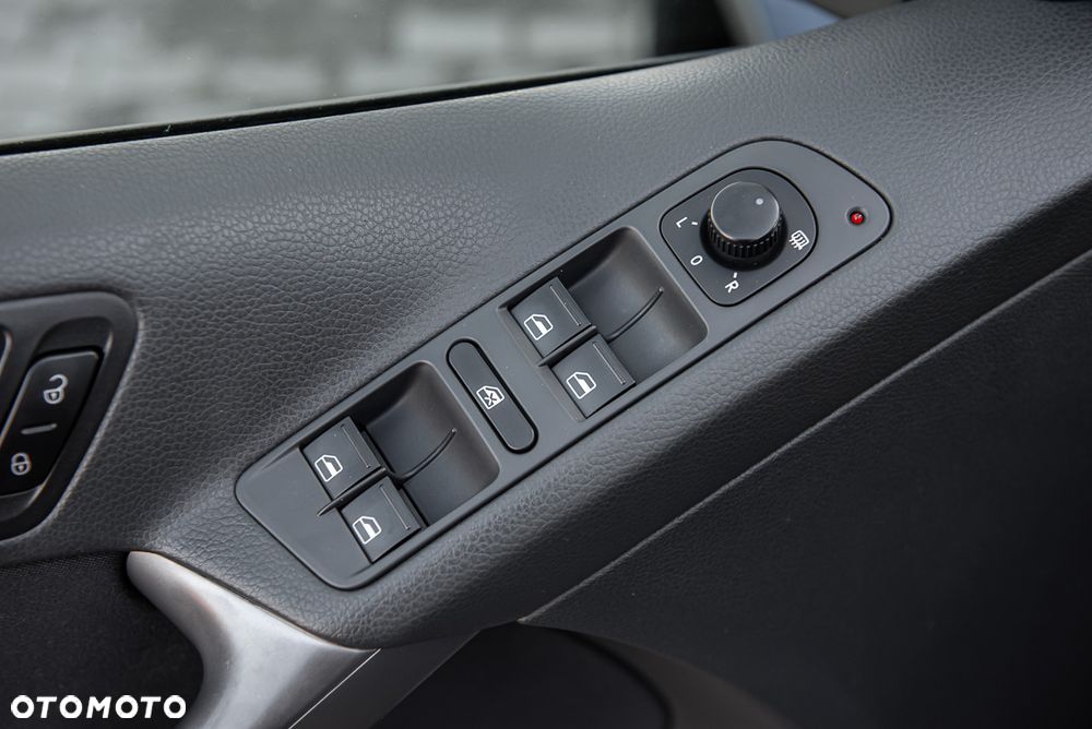 Volkswagen Tiguan - 16