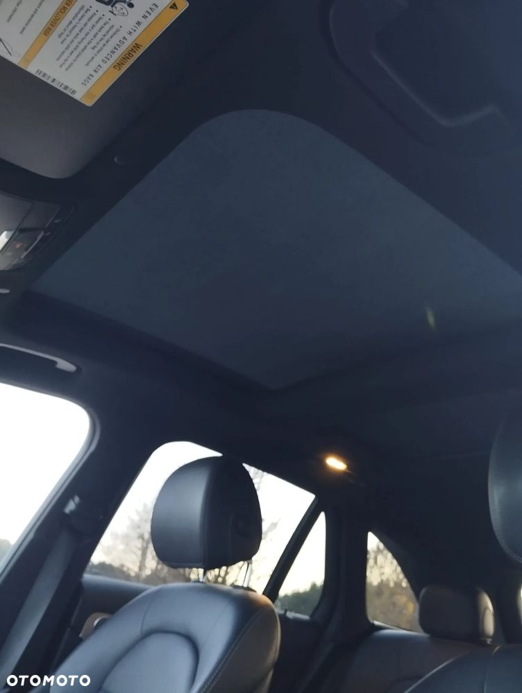 Mercedes-Benz GLC - 14