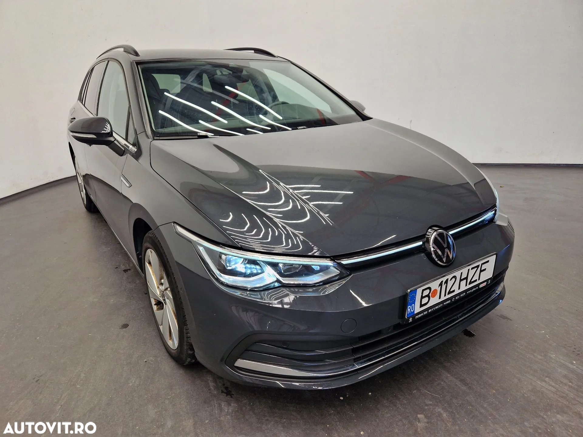 Volkswagen Golf - 4