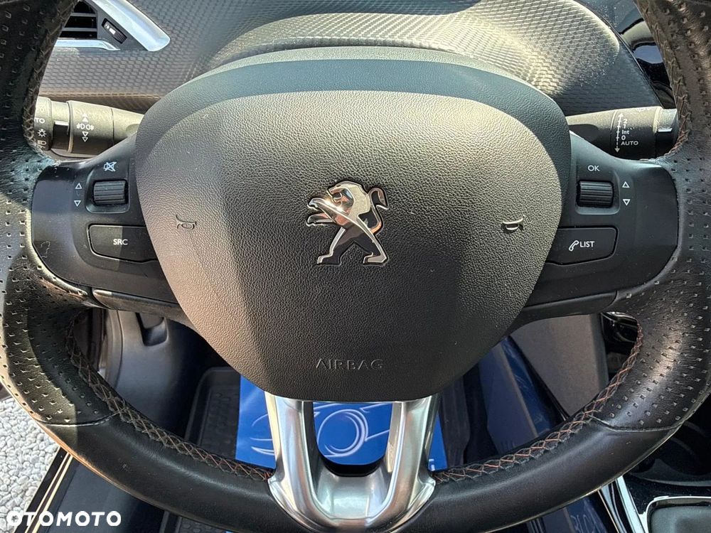 Peugeot 2008 1.2 Pure Tech Crossway S&S - 22
