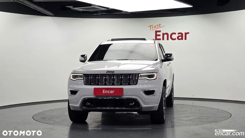 Jeep Grand Cherokee - 4