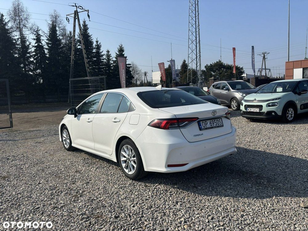 Toyota Corolla - 9