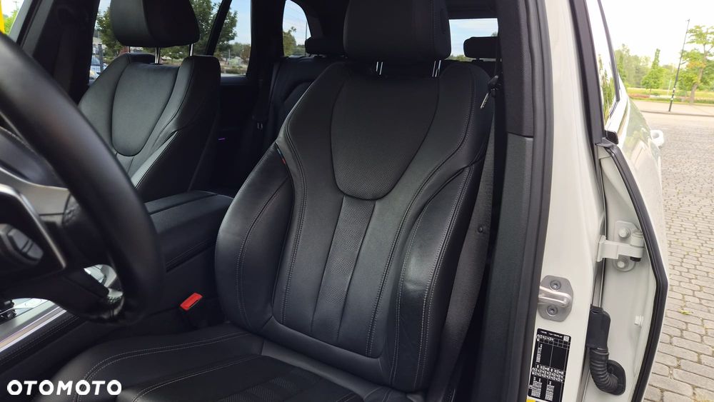 BMW X5 xDrive45e sport - 26