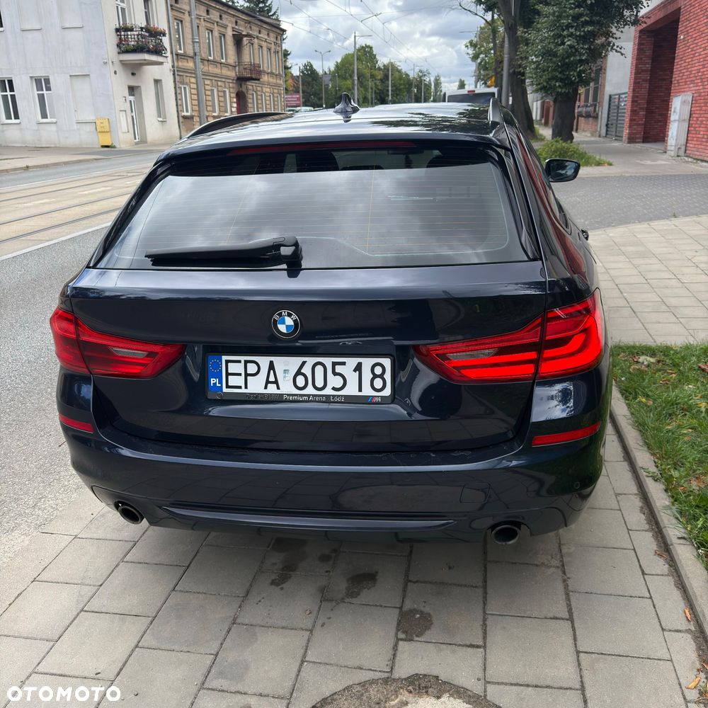 BMW Seria 5 525d Luxury Line - 3
