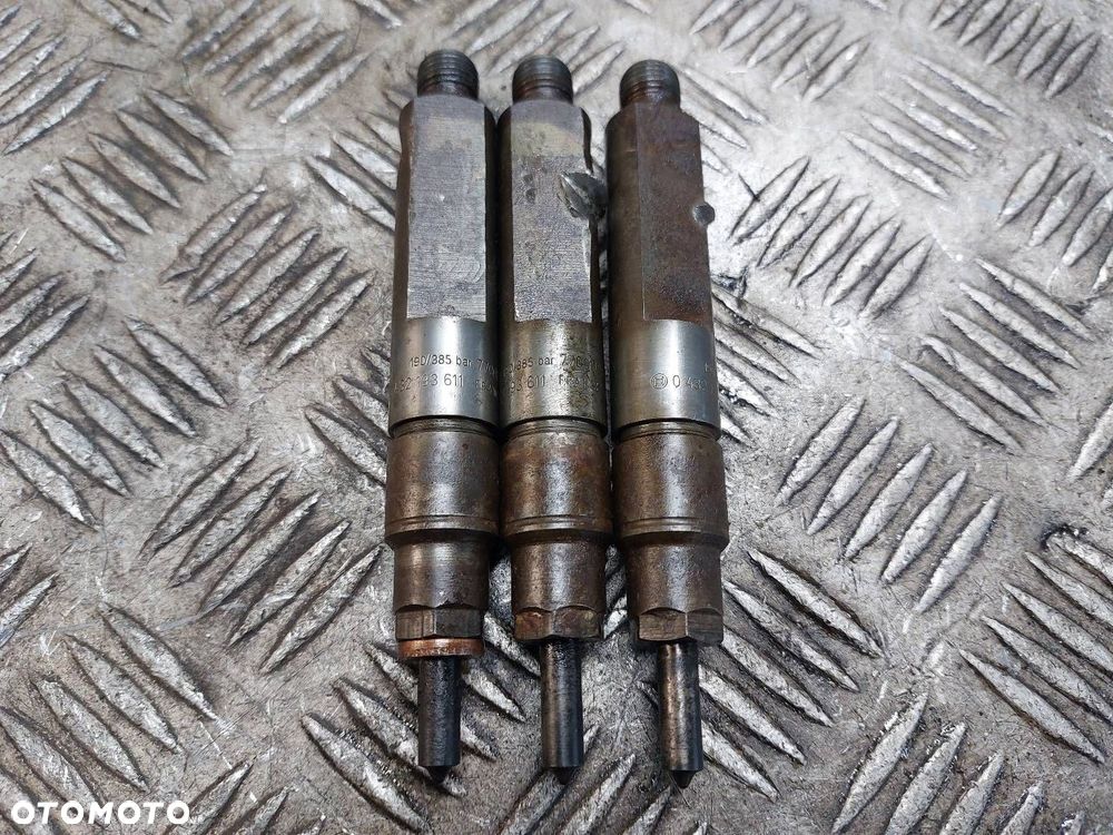 WTRYSK WTRYSKIWACZ KPL CLIO II 1.9 DTI 7700112883 - 1