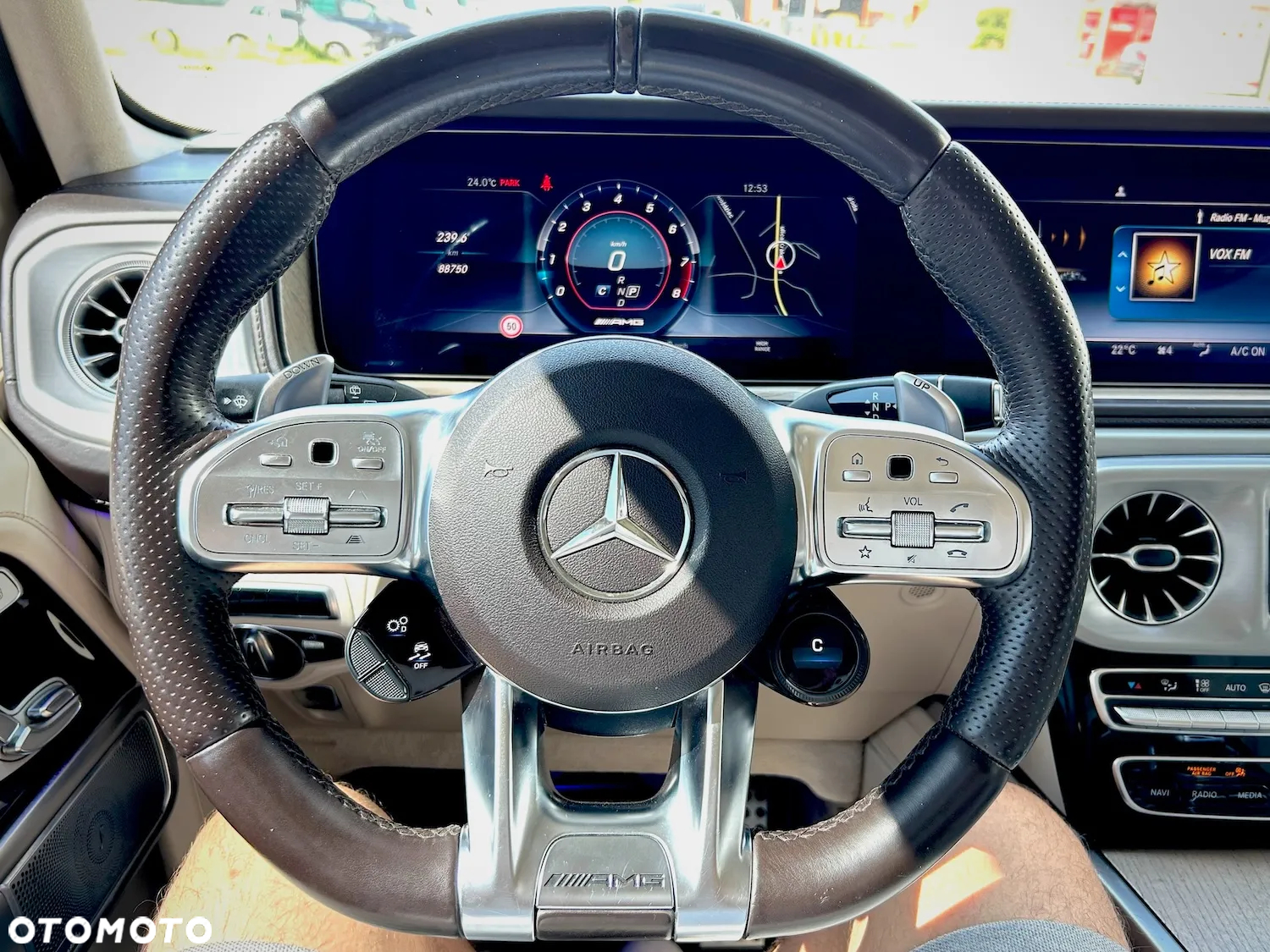 Mercedes-Benz Klasa G AMG 63 4x4 - 15