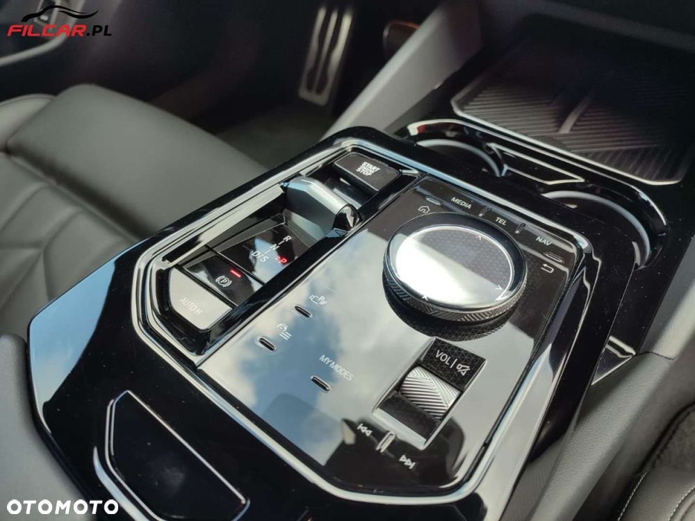 BMW Seria 5 - 27