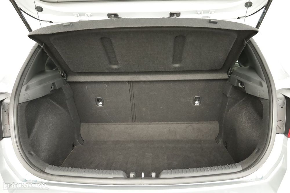 Hyundai i30 - 23