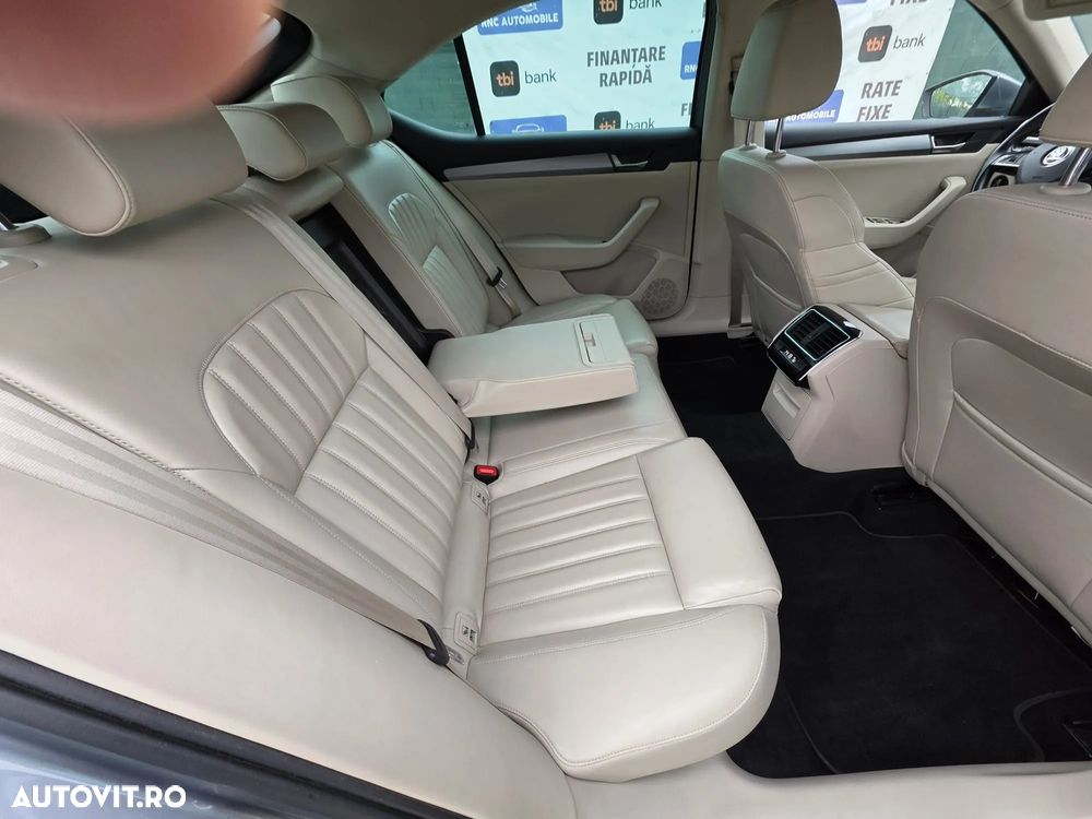 Skoda Superb 2.0 TDI Style - 9