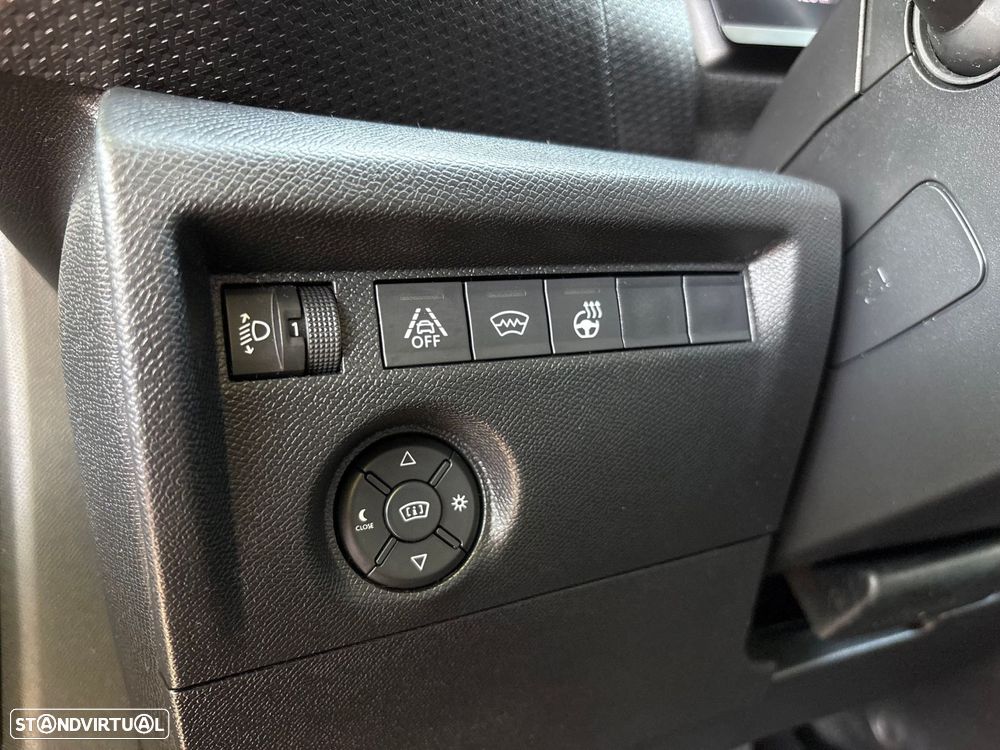 Citroën C4 1.2 PureTech Shine - 13