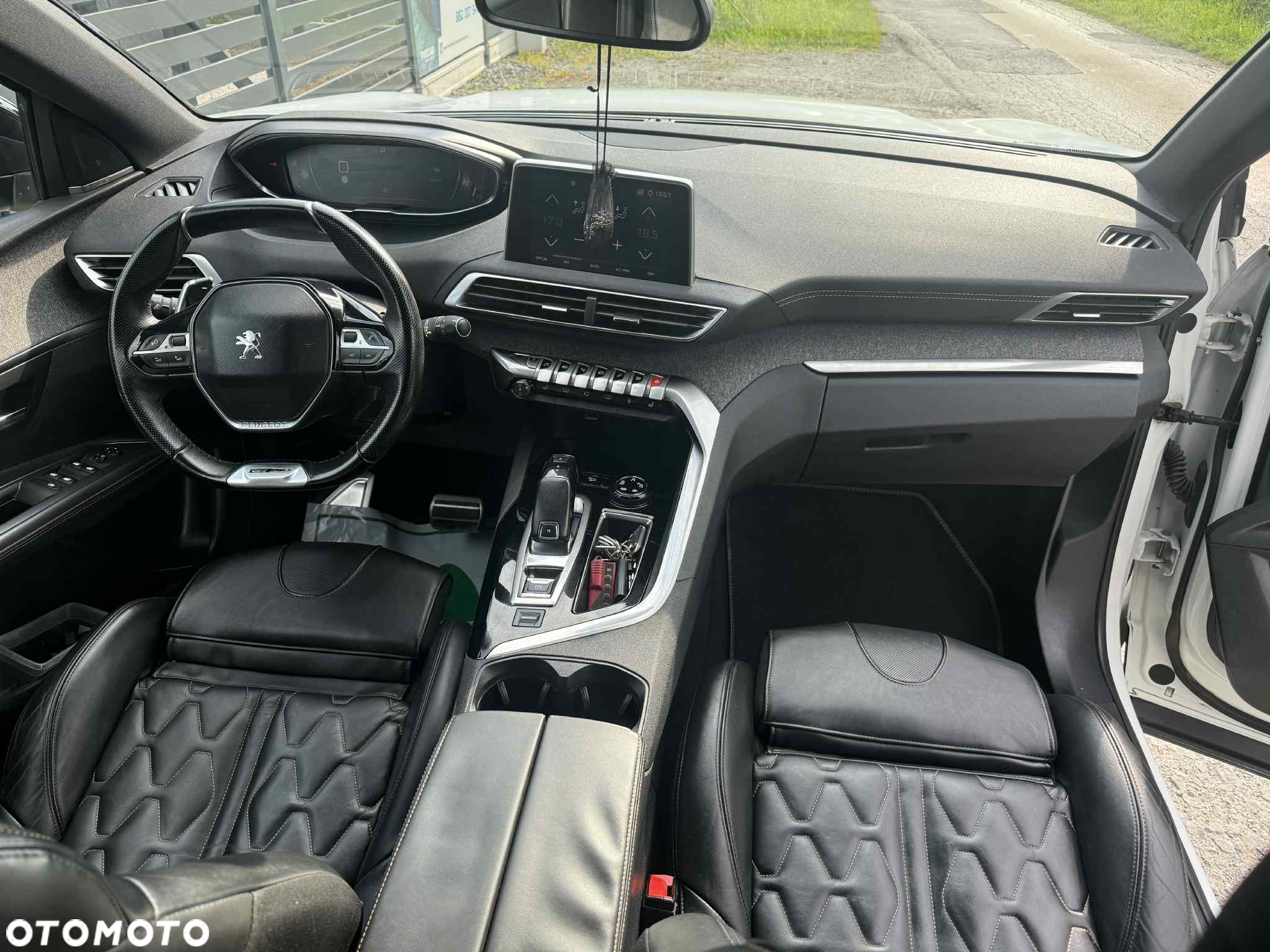 Peugeot 3008 - 12