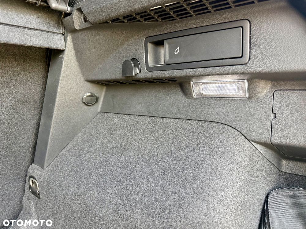 Volkswagen Tiguan - 38