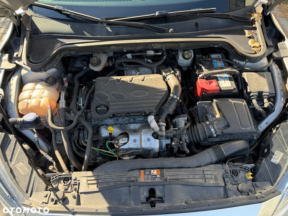 Ford Focus 1.5 EcoBlue SCR Connected - 24