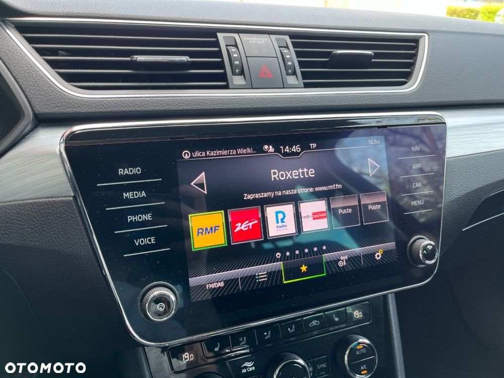 Skoda Superb 2.0 TDI DSG Style - 17