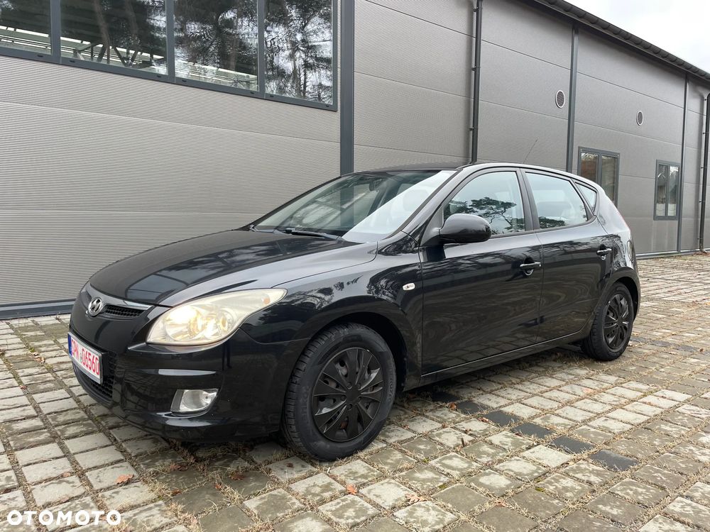 Hyundai i30 1.6 Classic + - 4