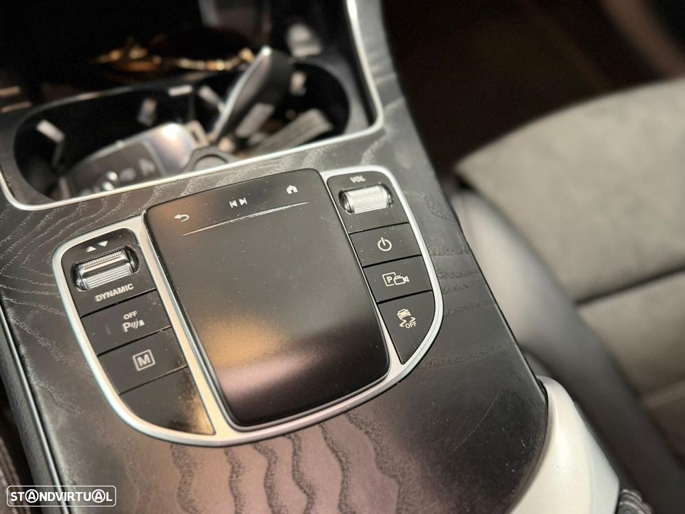 Mercedes-Benz GLC 300 de Coupé 4Matic - 11