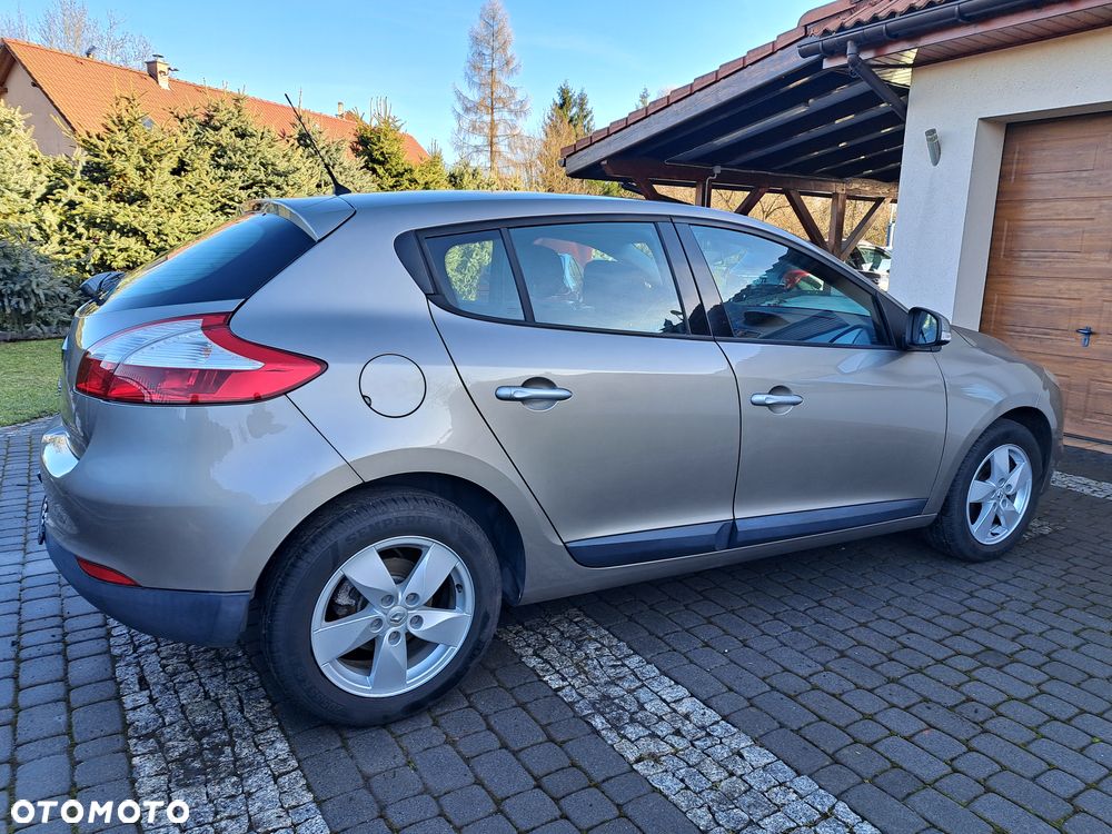 Renault Megane 1.6 16V 110 Dynamique - 5