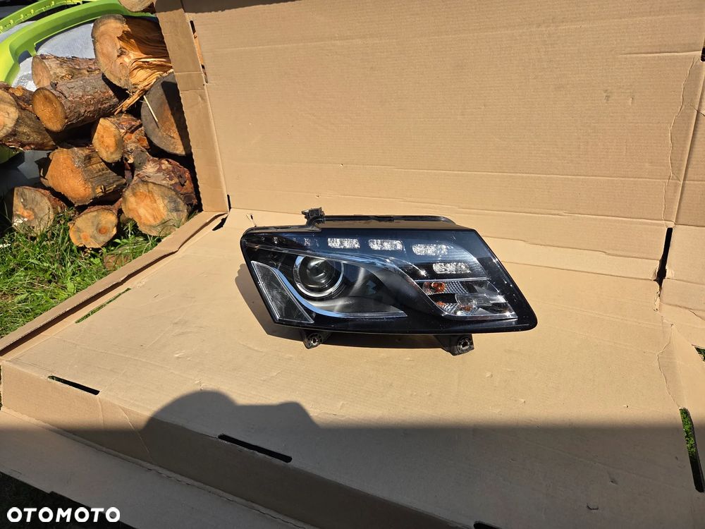 Lampa prawa przód przednia Audi Q5 Q-5 I Xenon 8R0941004AF 2008-2012 Reflektor prawy przód przedni Audi Q5 I 8R Xenon - 1