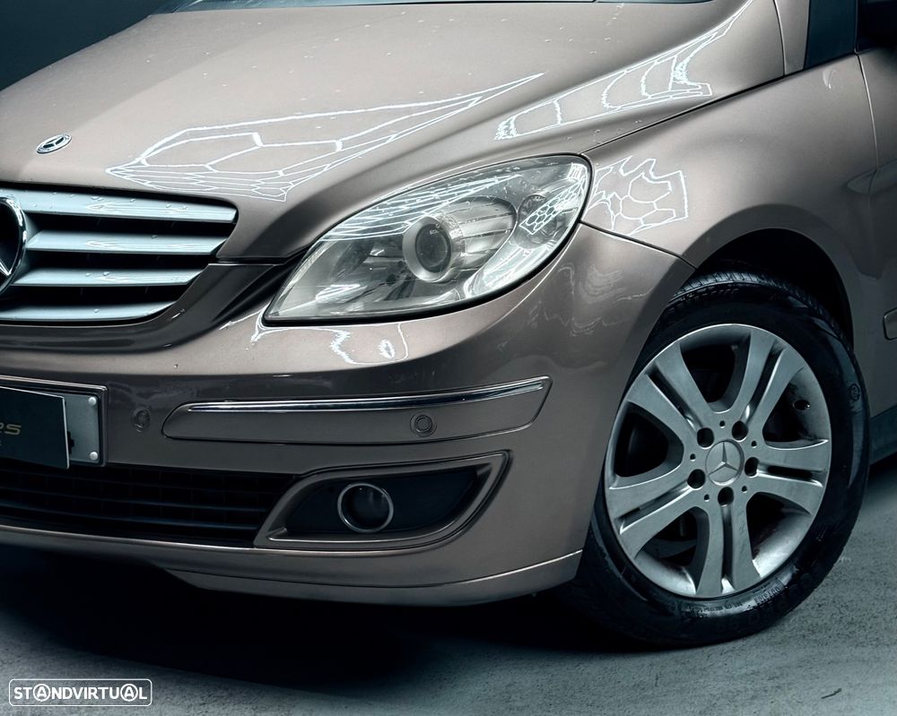 Mercedes-Benz A 180 Avantgarde Aut. - 5