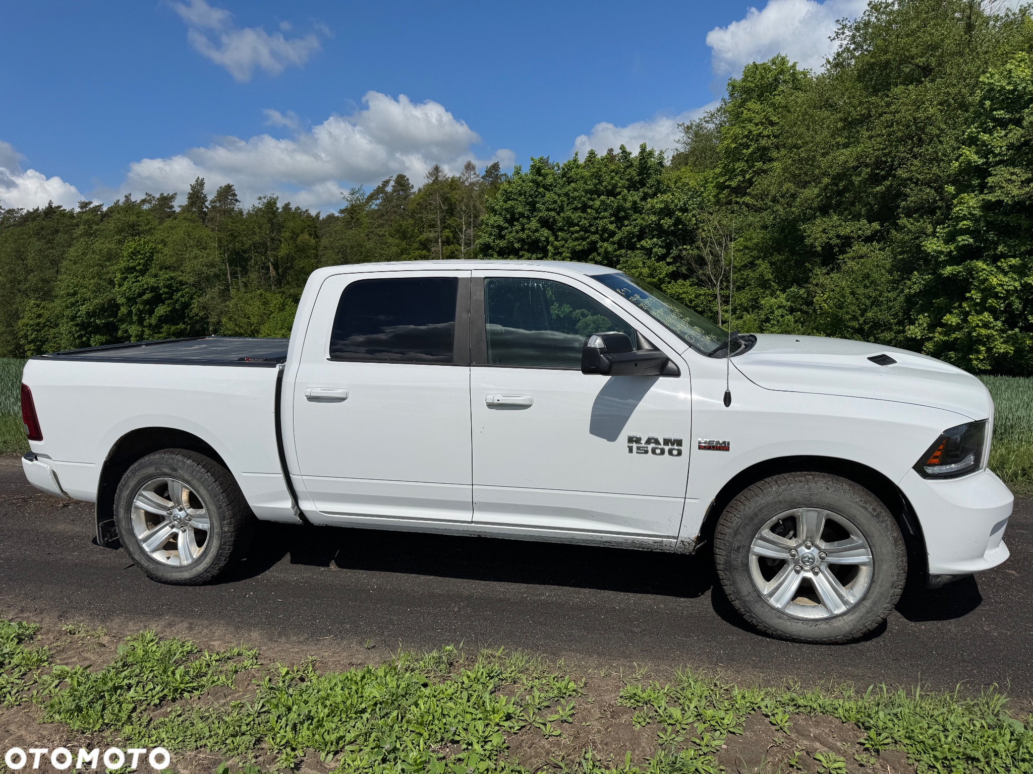 Dodge RAM 1500 5.7 4x4 - 5