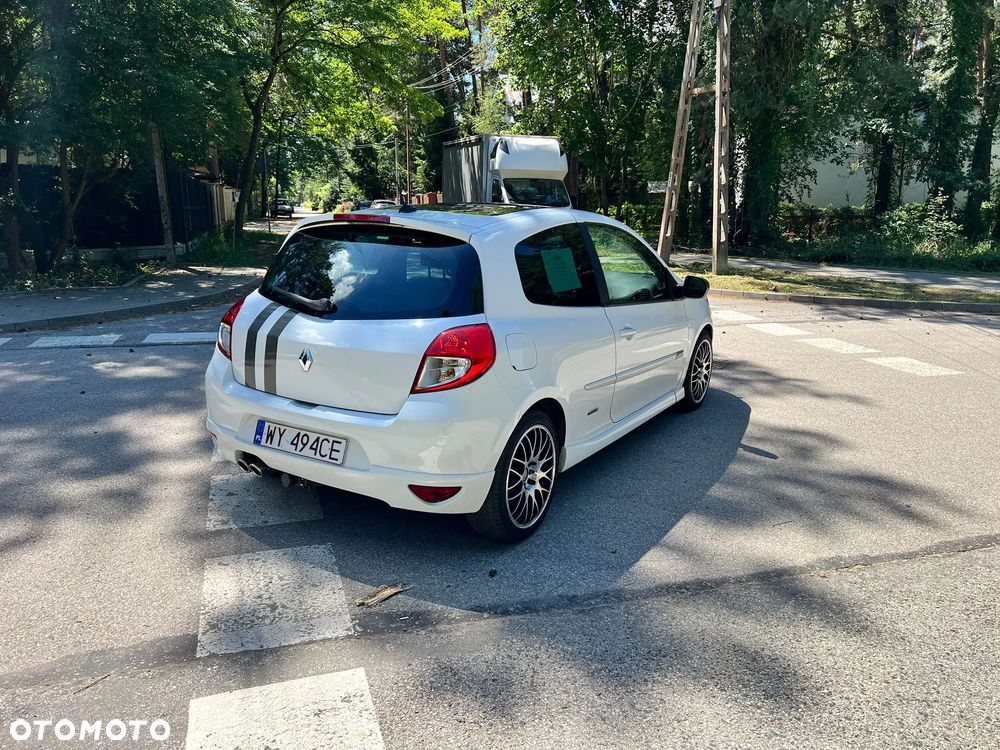 Renault Clio 1.6 16V 130 Gordini - 3