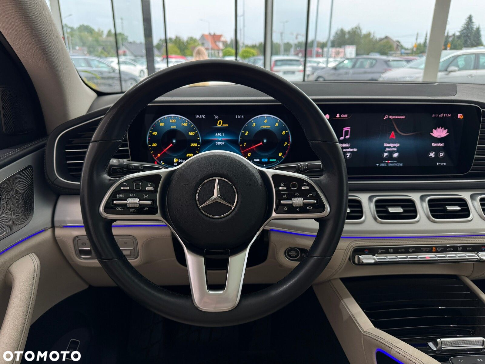Mercedes-Benz GLE - 16