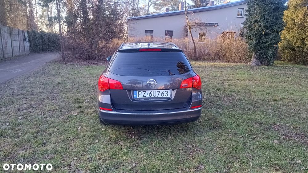Opel Astra 1.6 CDTI Sport - 10