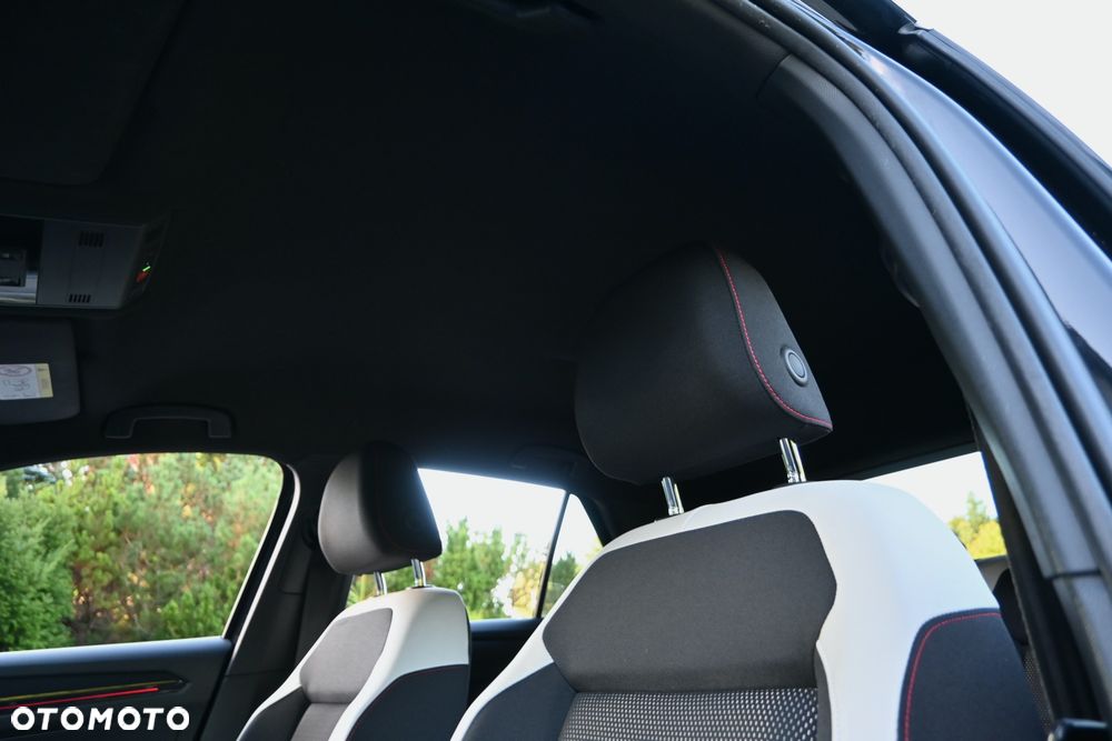 Volkswagen T-Roc 1.5 TSI ACT OPF Sport - 26