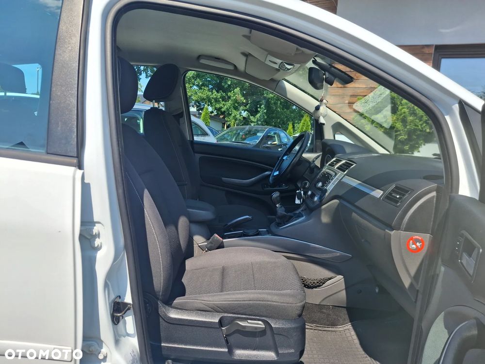 Ford C-MAX 2.0 Titanium - 28