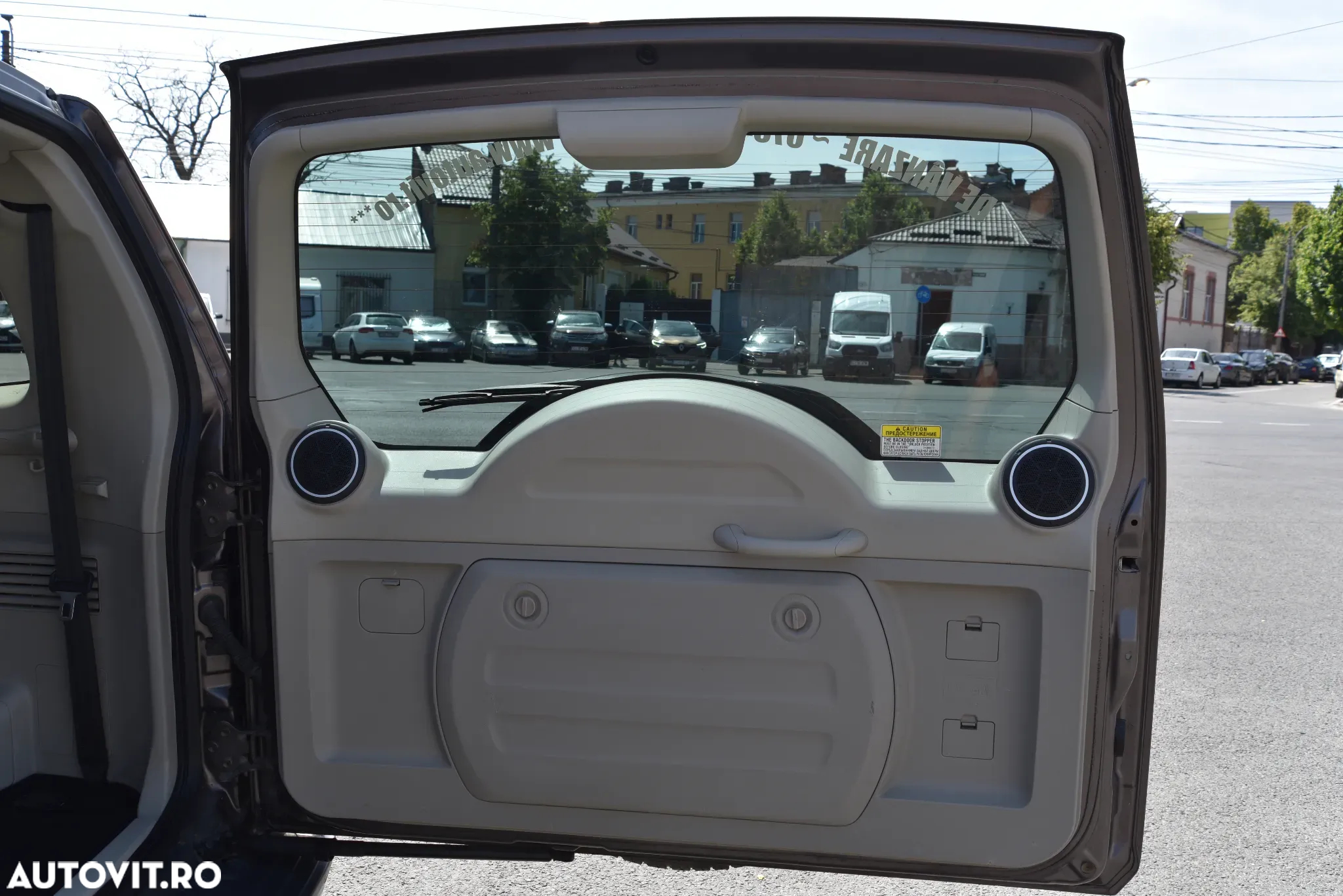 Mitsubishi Pajero - 15