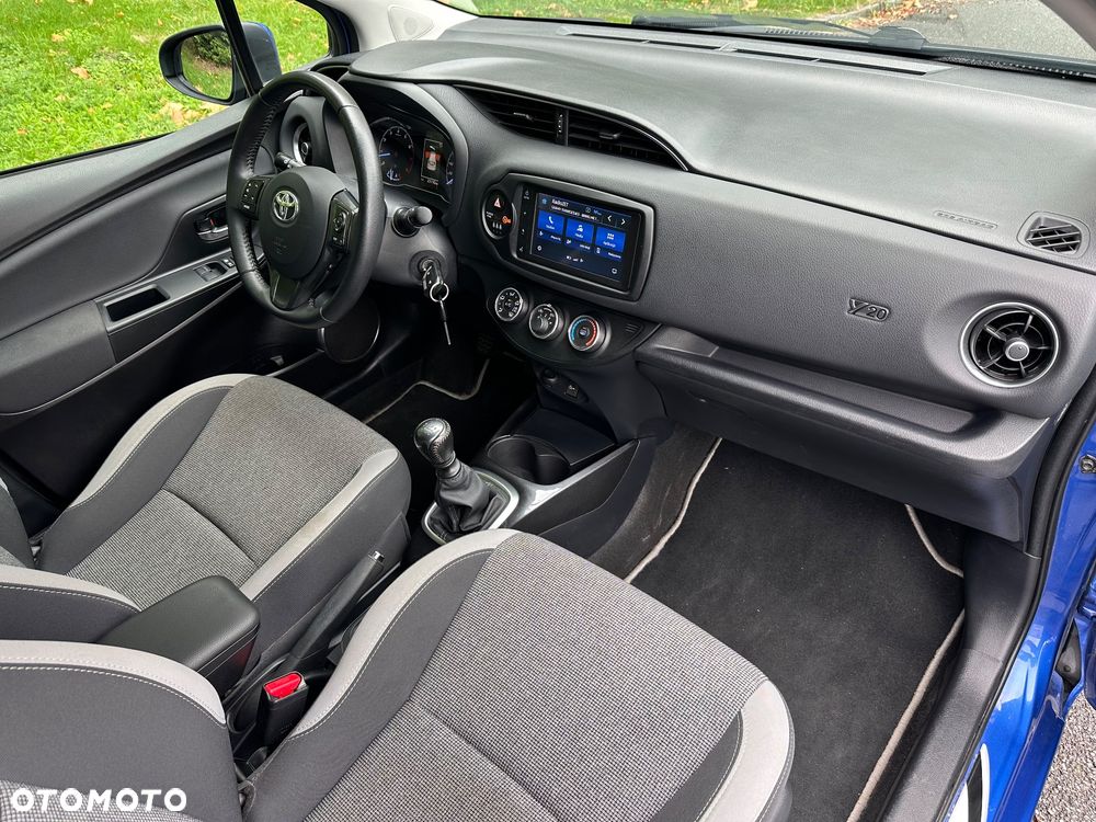 Toyota Yaris 1.5 20th Anniversary - 12